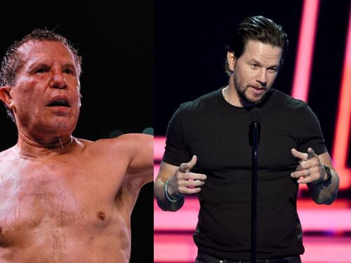 JC Chávez pide a Mark Wahlberg dirigir la película sobre su vida