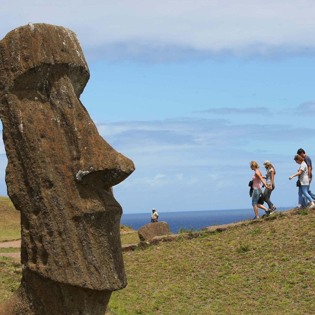 Rapa Nui, Torres del Paine y San Pedro de Atacama unidos por turismo sustentable Rapa Nui, Torres del Paine y San Pedro de Atacama unidos por turismo sustentable
