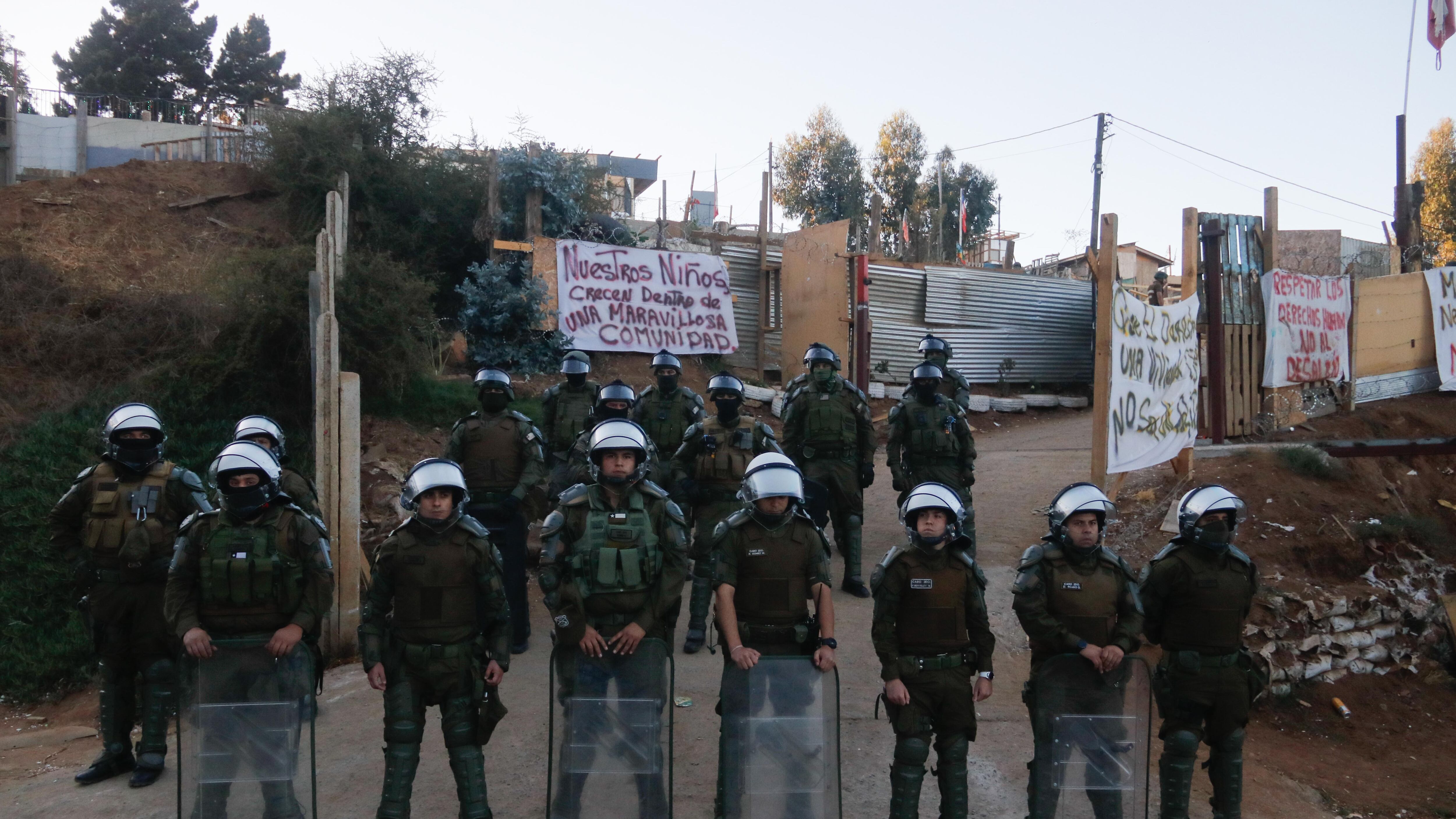 Desalojo de toma Lajarilla en Viña del Mar