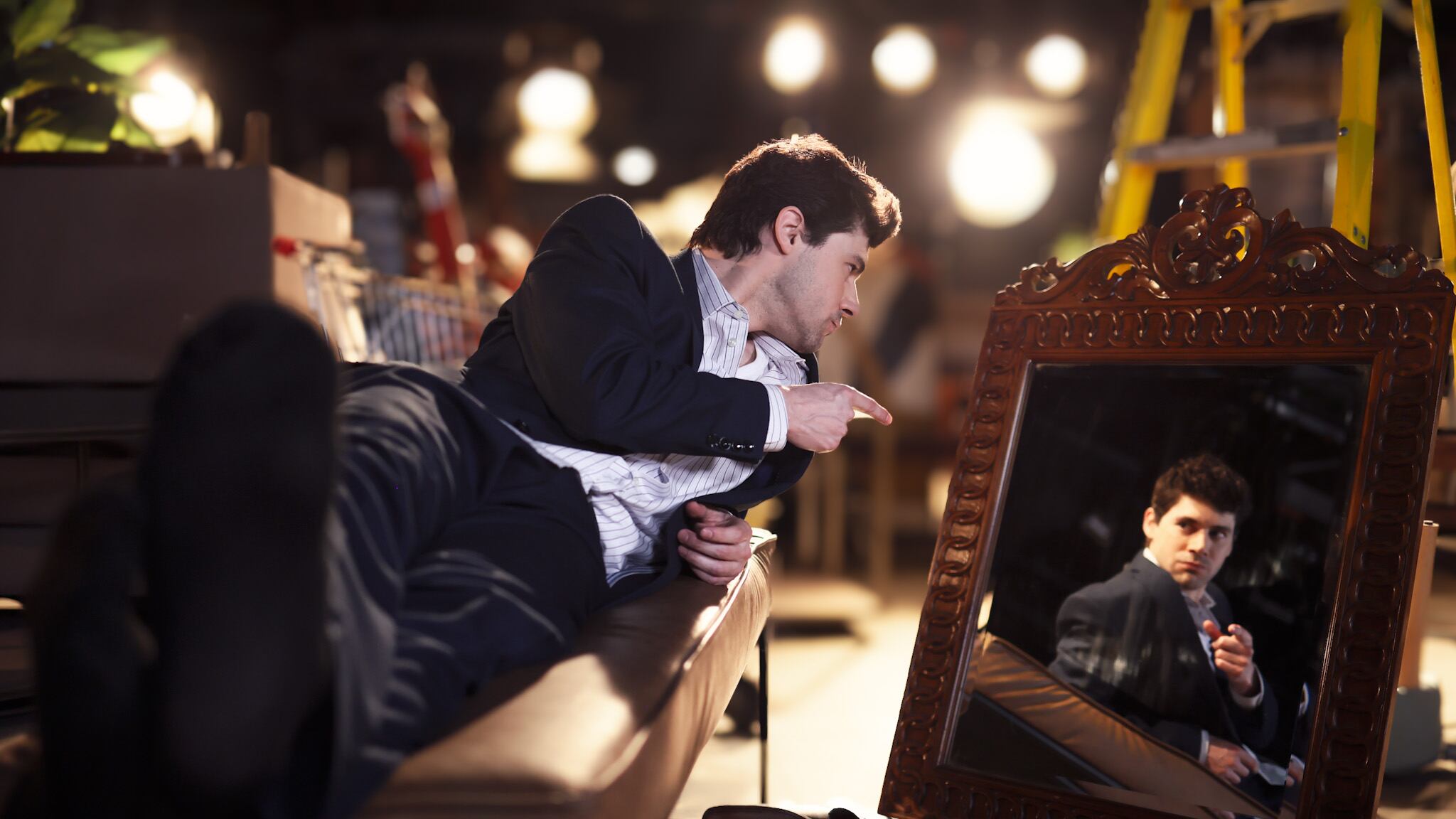 Pedro Campos es Rodolfo Ruttenmeyer y Pelluco Solís en el Nuevo Amores de Mercado