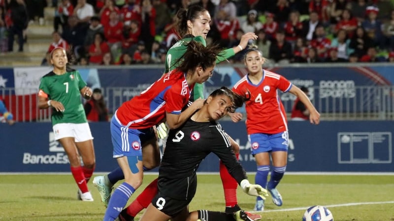 Roja femenina obtiene medalla de plata en Santiago 2023 tras ser derrotada por México
