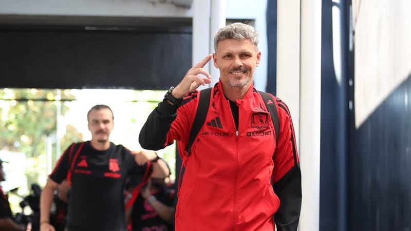 ¿Vuelve Carlos Palacios a Colo Colo?: Fernando Ortiz dejó clarito que “siempre va a tener las puertas abiertas”