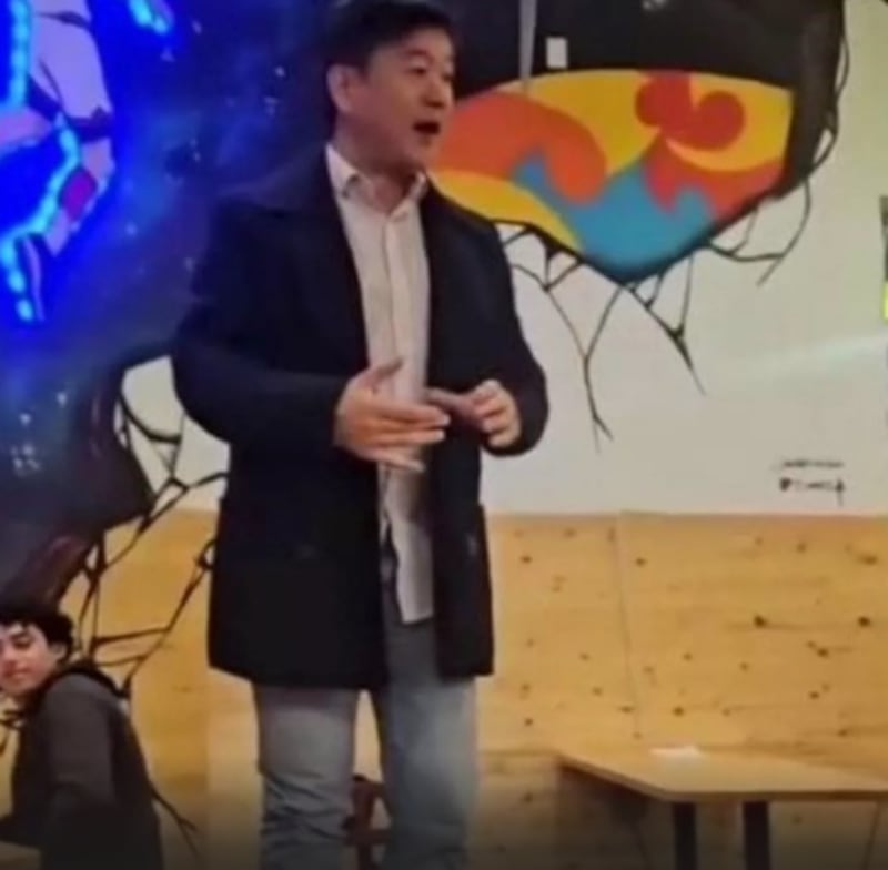 Dijo que estuvo muerto ocho horas, “entró al infierno” y lo que vio fue aterrador. Imagen: Redes Sociales