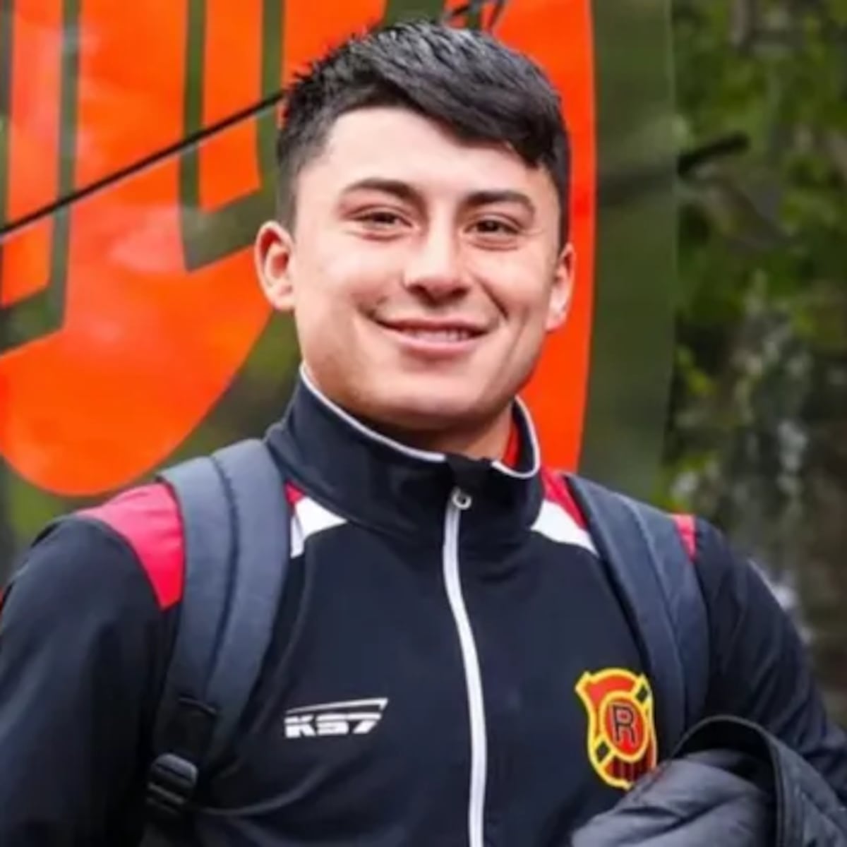 Javier Araya, jugador de Rangers, se retira del fútbol a los 20 años por depresión Javier Araya, jugador de Rangers, se retira del fútbol a los 20 años por depresión