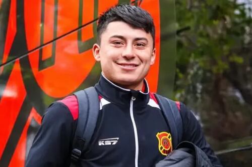 Jugador de Rangers, Javier Araya, anuncia su retiro del fútbol a los 20 años: “Estoy combatiendo una depresión”