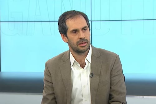 Frente Amplio cuestiona AC contra exministro Grau por polémica sobre proyección de deuda