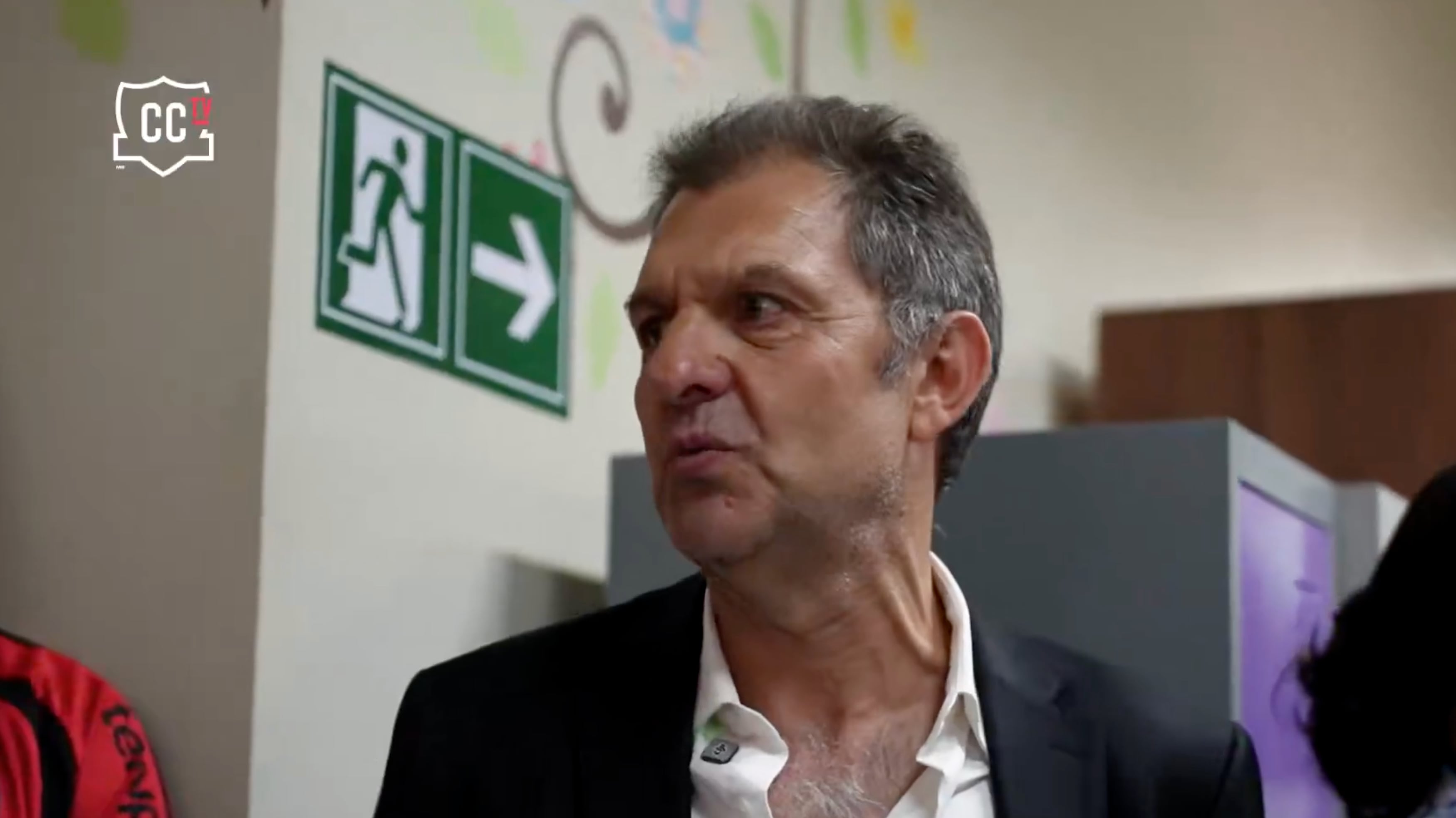 Aníbal Mosa podría dejar la presidencia de Colo Colo