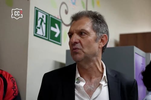 ¿Aníbal Mosa se va de Colo Colo?: Aseguran que el presidente del cacique podría tomar nuevos rumbos en el fútbol nacional