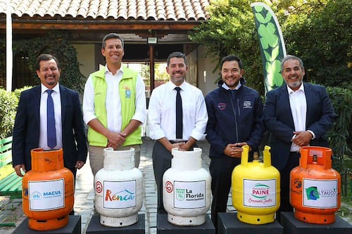 Alcaldes de seis municipios se unieron y compraron 500 mil vales de gas en conjunto: buscan ayudar a los vecinos ante la llegada del invierno