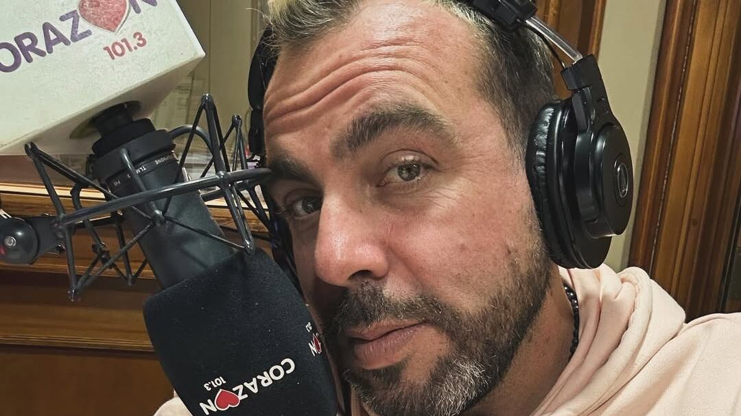 El animador habría recibido dineros por préstamos del empresario del barrio Meiggs asesinado por sicarios a la salida de su departamento.