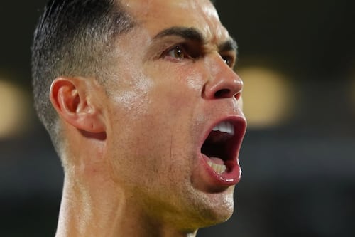 Cristiano Ronaldo escapa de Arabia Saudita y se refugia en Europa tras escalada del conflicto en Medio Oriente
