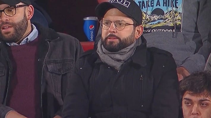 Gabriel Boric en el estadio