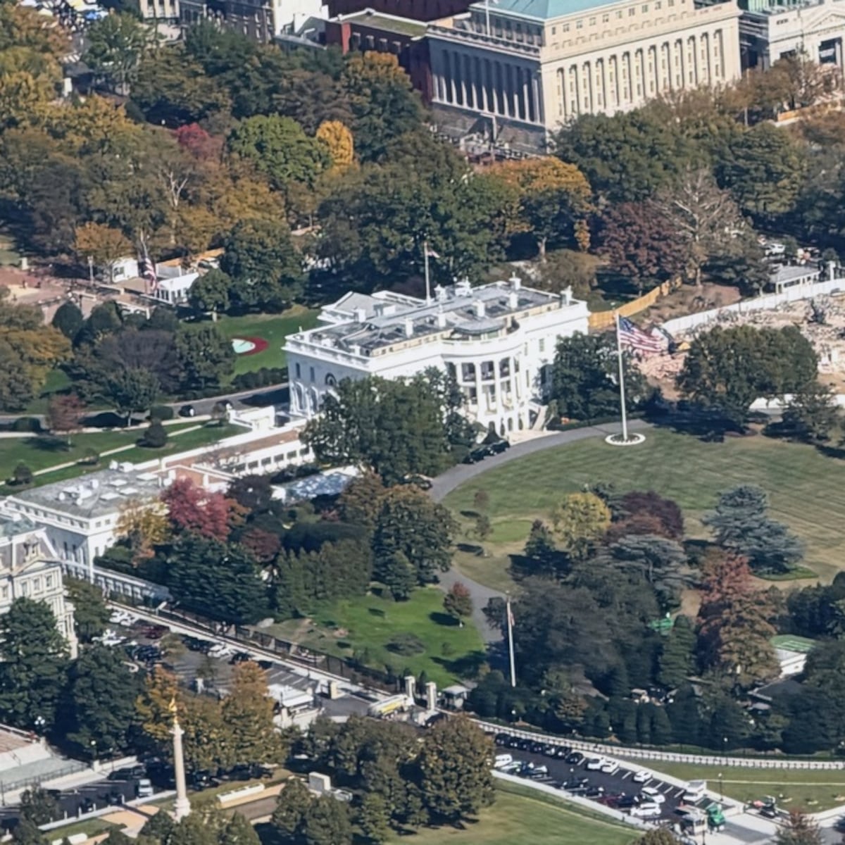 Destrucción de la Casa Blanca por orden de Trump: Imágenes satelitales revelan magnitud Destrucción de la Casa Blanca por orden de Trump: Imágenes satelitales revelan magnitud