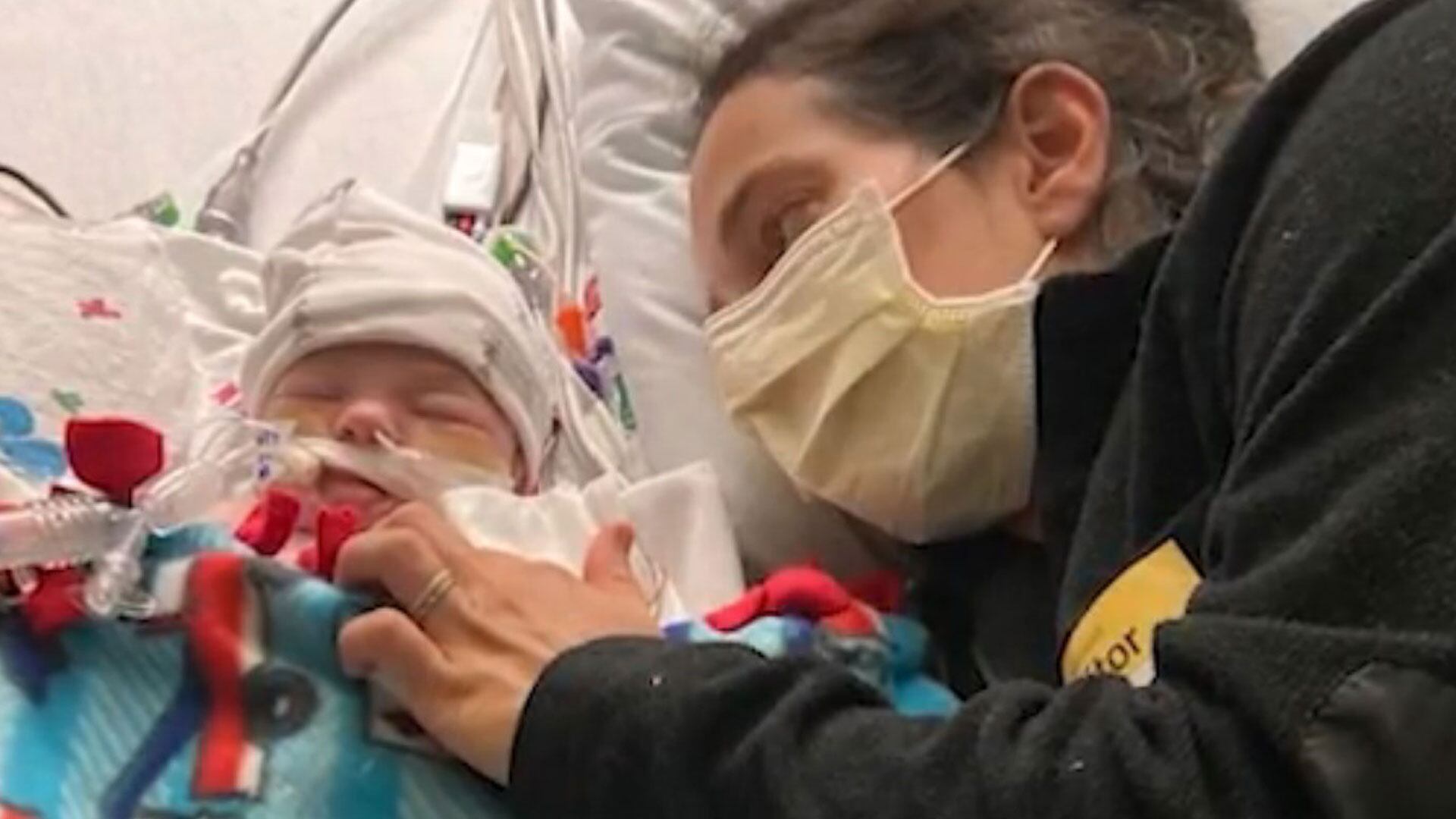 Parechovirus, el fuerte virus que afecta a los bebés menores de tres meses.