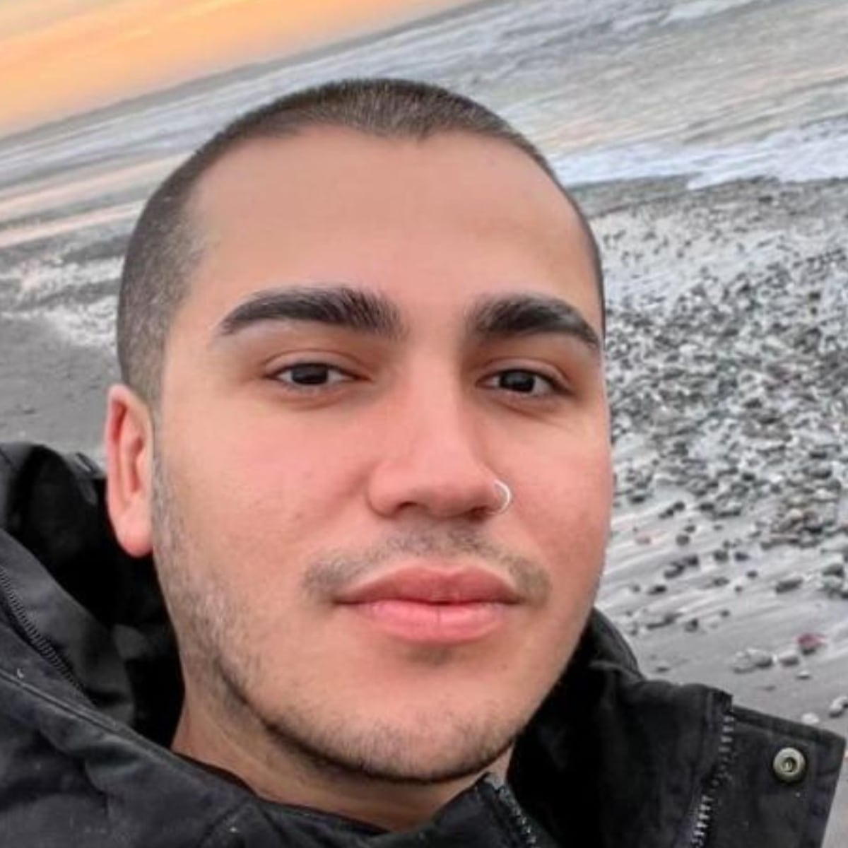 Frente Amplio congela militancia de seremi de Salud acusada de discriminación Frente Amplio congela militancia de seremi de Salud acusada de discriminación