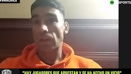 El delantero argentino David Escalante.