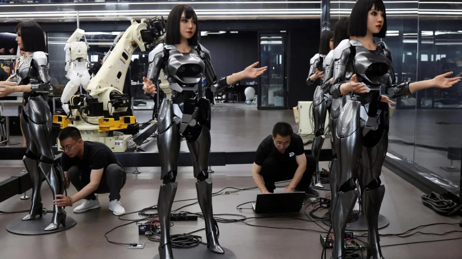 Robots humanoides de Ex-Robots.