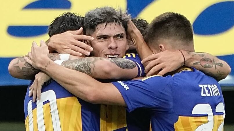 El mediocampista chileno de Boca Juniors fue apartado del equipo que jugará el próximo domingo en Rosario ante Newell's Old Boys debido a su ausencia de los entrenamientos a inicios de semana.