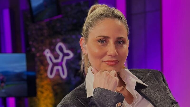 “Me saqué la mugre”: Gissella Gallardo sufrió severo esguince de tobillo por andar pendiente de su celular