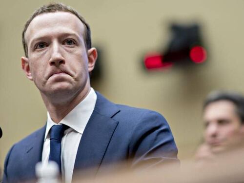 ¡Llegan las consecuencias! Facebook recibe demanda por traficar con tus mensajes privados