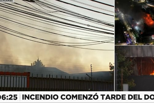 Foco activo mantiene en alerta a Bomberos tras incendio que destruyó 150 bodegas en Mall Plaza Norte