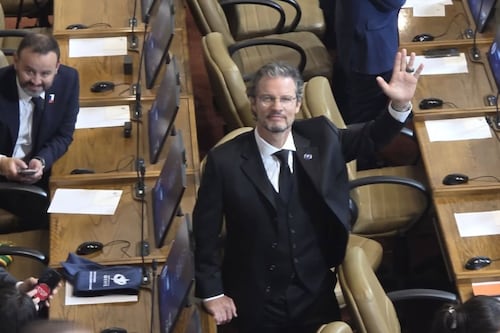 Bancada del PDG oficializó la expulsión del diputado Cristian Contreras por “falta de sintonía estratégica”