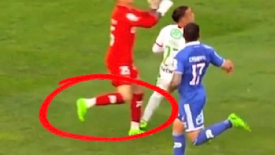 Campos reclama falta en su contra