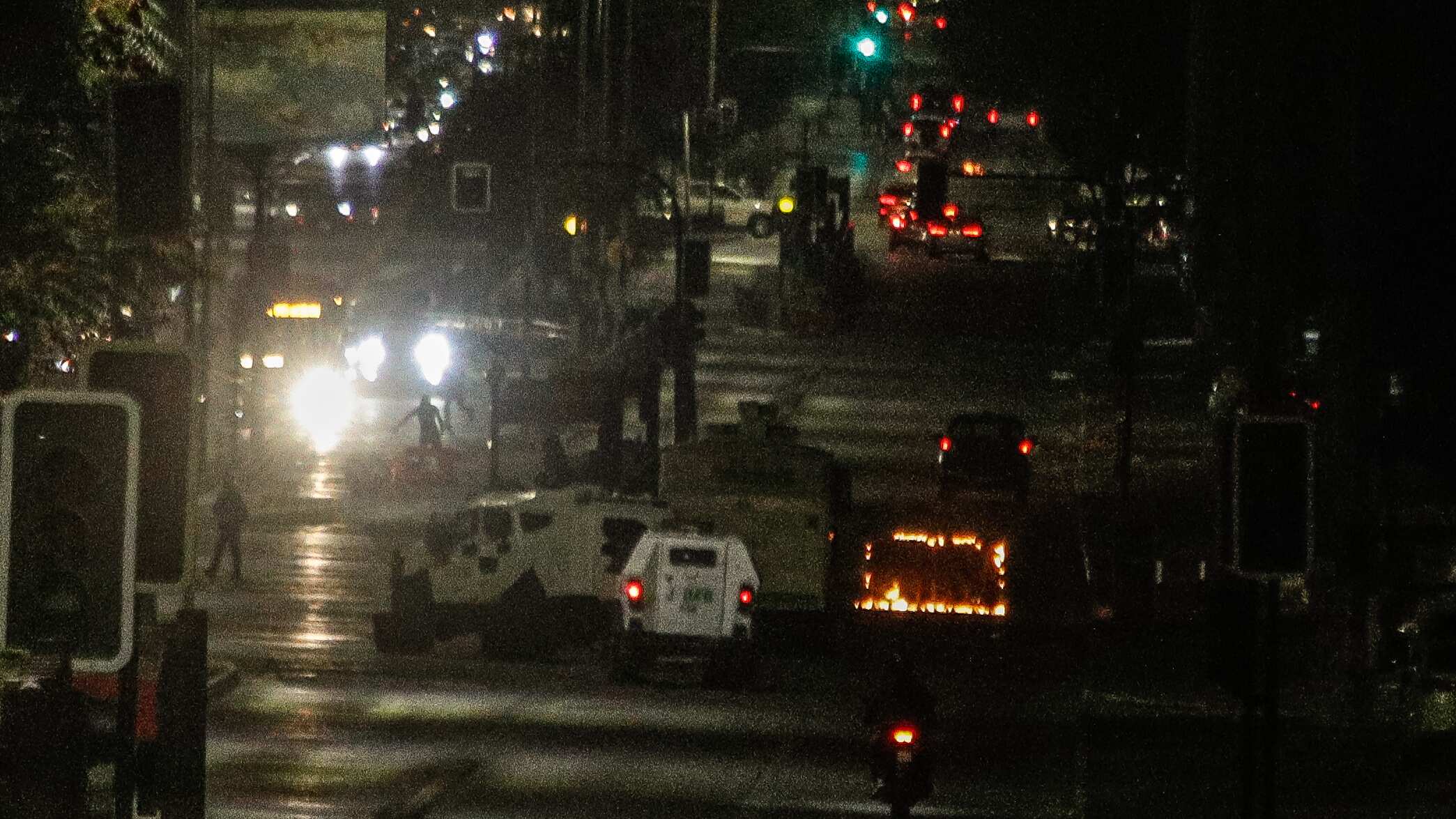 Conmemoración del Día del Joven Combatiente | 29 DE MARZO DE 2025 / SANTIAGO
Conmemoración del Día del Joven Combatiente en Lo Hermida? Vista desde Tobalaba con Grecia
FOTO: DIEGO MARTIN / AGENCIAUNO