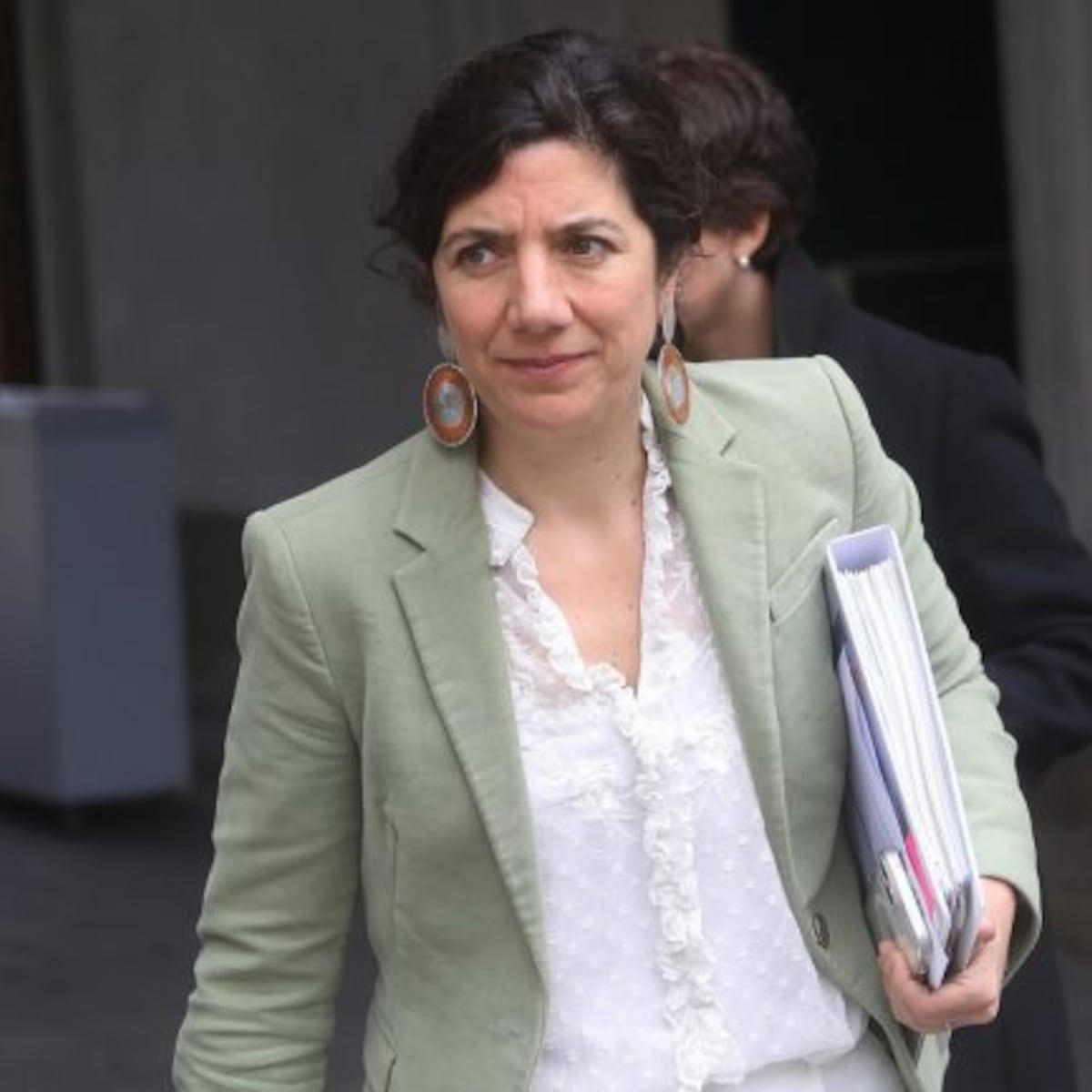 Ministra Etcheverry descarta afectación de Visa Waiver por robo a secretaria de Seguridad de EEUU Ministra Etcheverry descarta afectación de Visa Waiver por robo a secretaria de Seguridad de EEUU