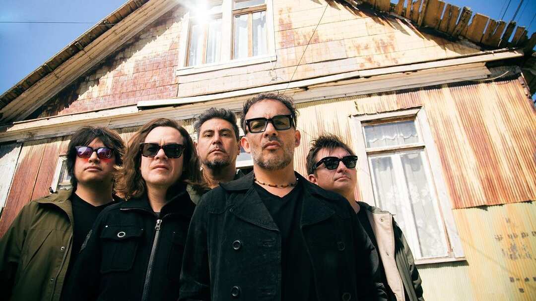 Acompañamos a la agrupación chilena durante uno de sus conciertos en México.