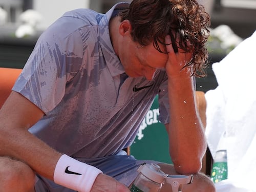 Sorpresa total: El número 1 Jannik Sinner queda eliminado en segunda ronda de Roland Garros