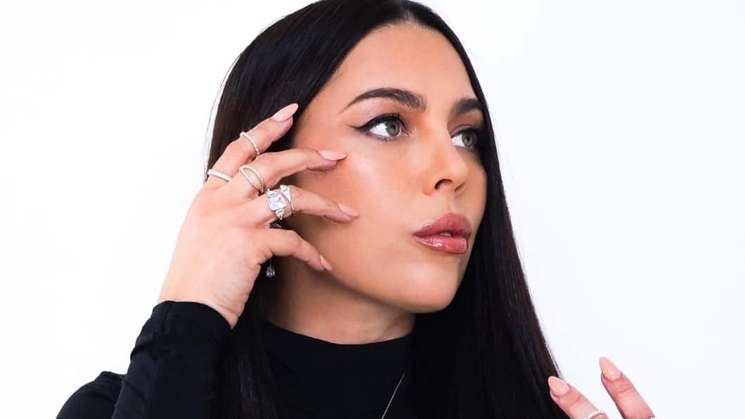 La mediática panelista de "Zona de estrellas" se desahogó este viernes en sus redes sociales al reconocer los esfuerzos que hizo para mantener su matrimonio con Jorge Valdivia.