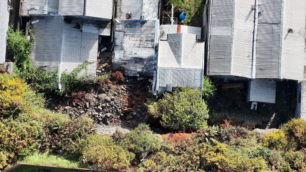 Lluvias causan derrumbe en Puerto Montt que afecta a 5 viviendas | Cedida