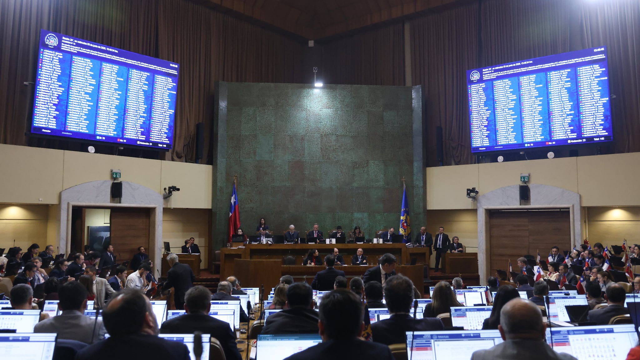 Los diputados libertarios enviaron su propuesta al Presidente Kast