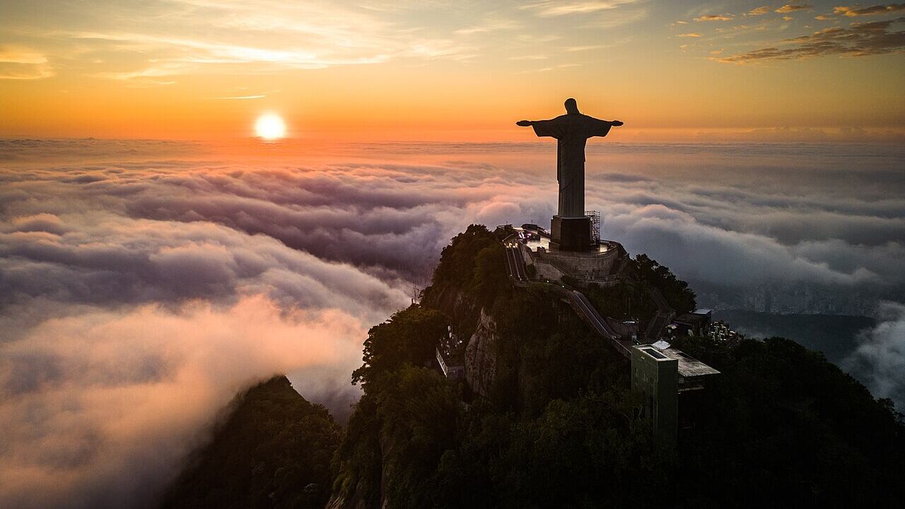 La República Federativa de Brasil es un país sudamericano con una rica diversidad cultural y natural. Su capital es Brasilia y su idioma oficial es el portugués. Es el quinto país más grande del mundo por extensión y el sexto más poblado. Foto: Wikipedia (Donatas Dabravolskas).