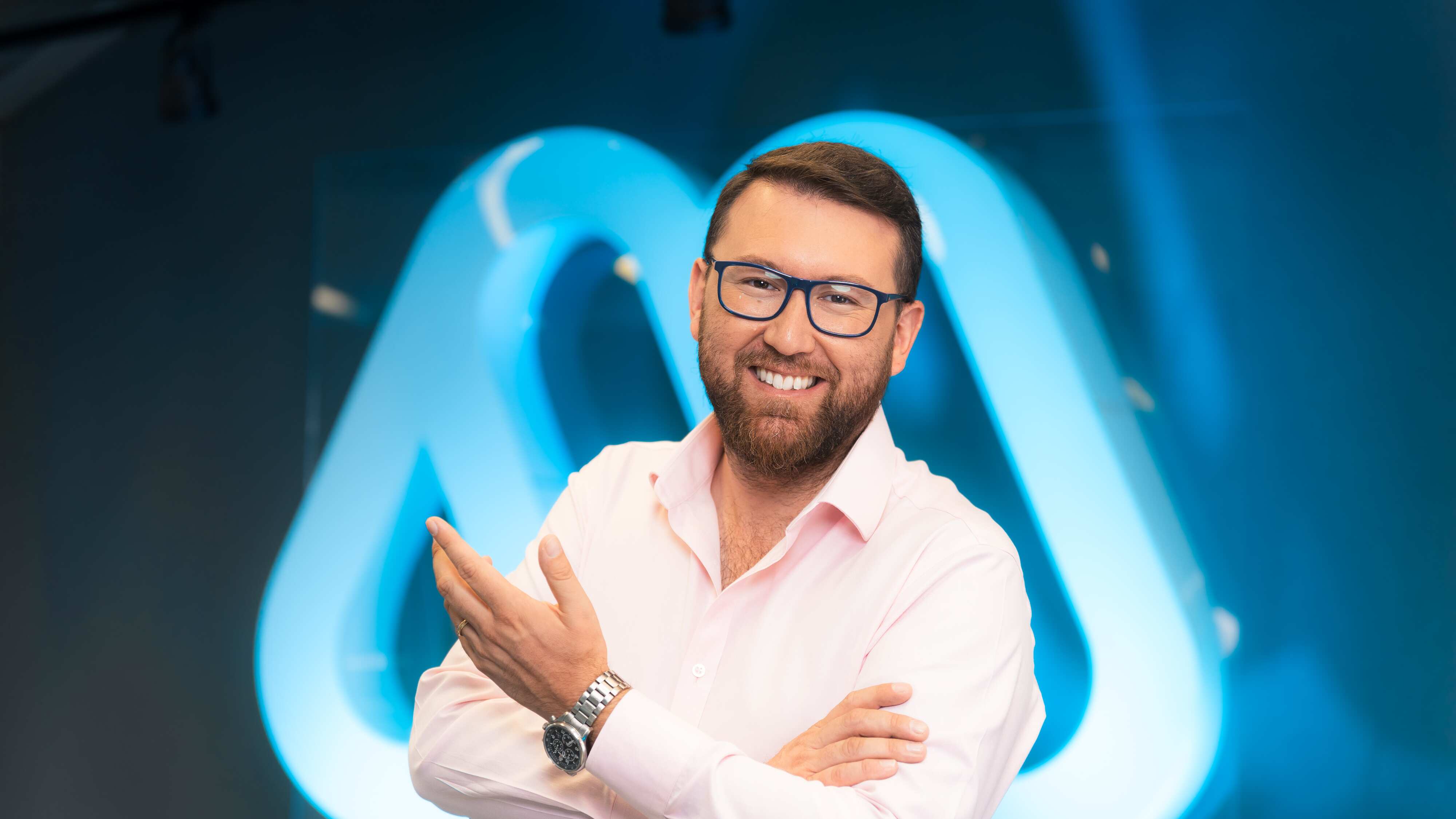 Luis Ugalde es confirmado en Mega