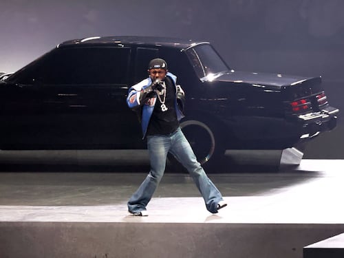 ¿Qué significa la canción “Not like us”? Kendrick Lamar interpretó su polémica canción en el medio tiempo del Super Bowl