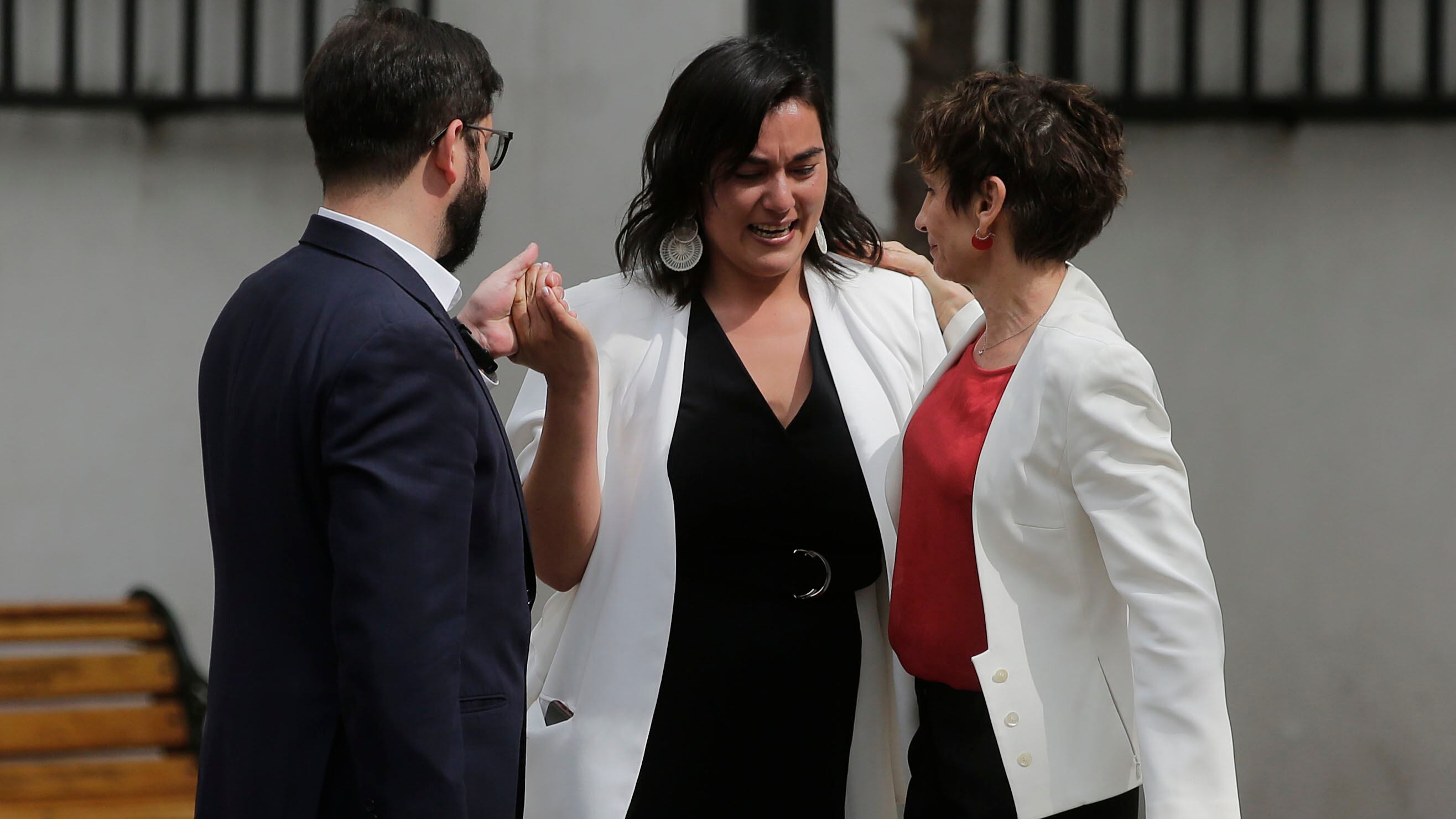 Cambio de Gabinete con llanto de Izkia Siches