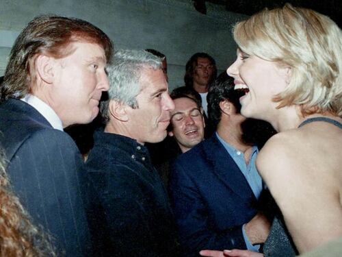 Demócratas revelan nuevas fotos de Jeffrey Epstein que confirman sus lazos con Donald Trump y Bill Clinton