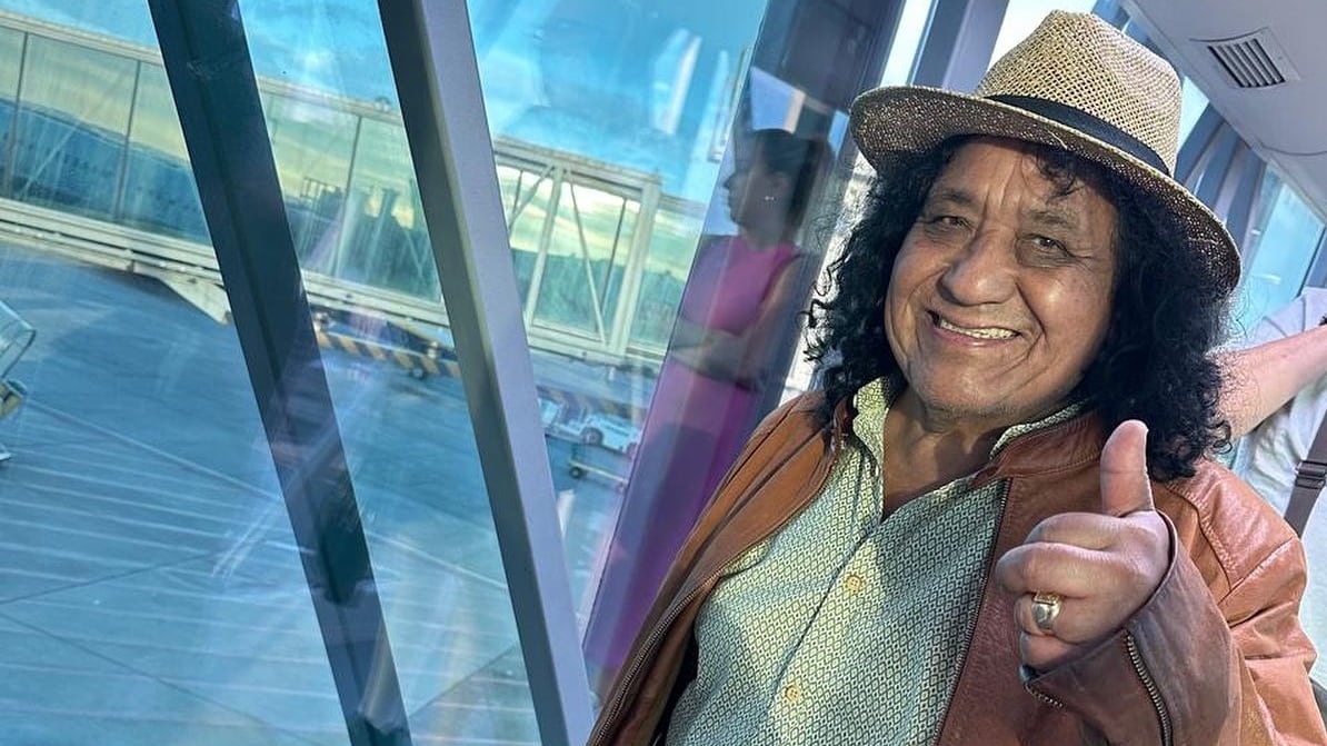 Adrián y los dados negros