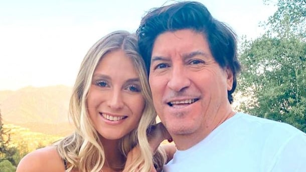 Iván Zamorano y Blu Dumay, Instagram