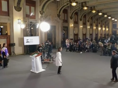 Sismo en México: Presidenta Sheinbaum tuvo que evacuar el Palacio Nacional donde realizaba su tradicional conferencia de prensa matinal
