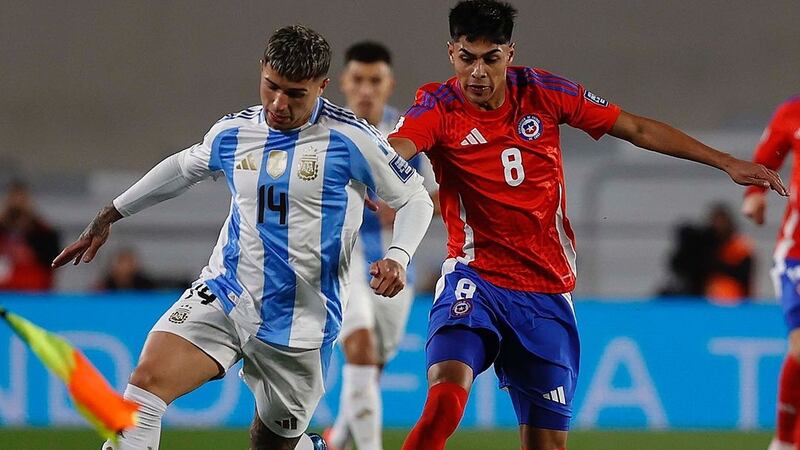 Ricardo Gareca prueba con nuevo esquema en la selección chilena y apunta a referente de Colo Colo para rescatar un buen resultado ante Brasil