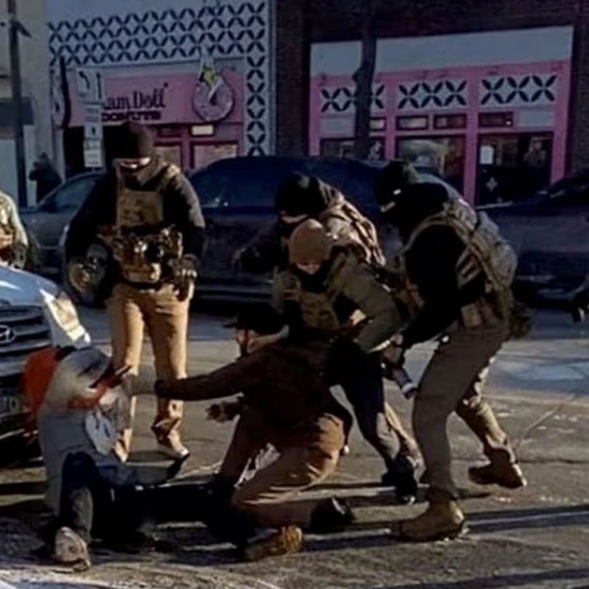 Agentes hispanos que mataron a Alex Pretti en Minneapolis identificados Agentes hispanos que mataron a Alex Pretti en Minneapolis identificados