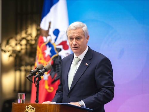 A 100 días del inicio del gobierno: Cadem revela que aprobación a gestión presidencial de Kast es de 44%