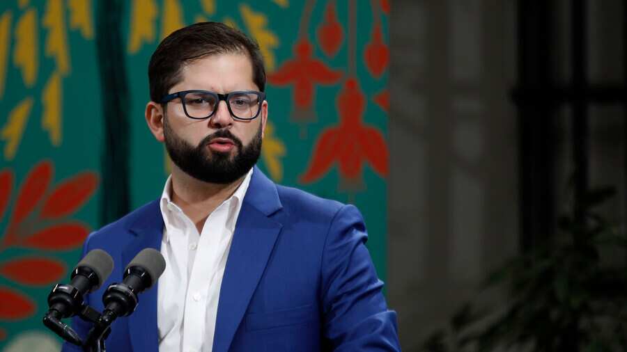 Gabriel Boric señala a Boluarte en medio de las tensiones políticas en la CELAC