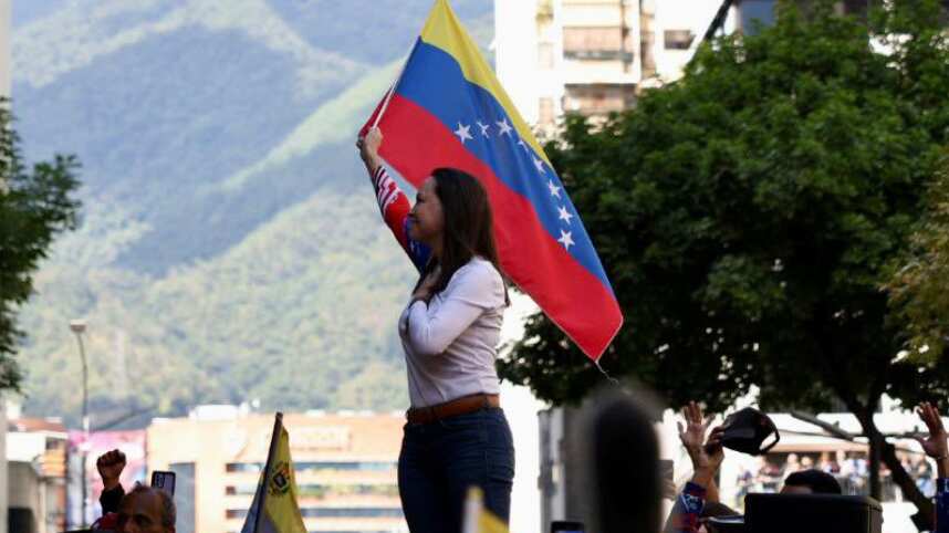 María Corina Machado en manifestaciones masivas en Caracas, Venezuela. el 9 de enero de 2025.