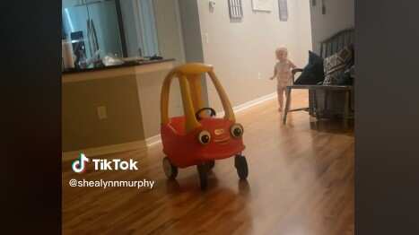 Movimiento de carrito "embrujado" de juguete genera miles de comentarios en TikTok