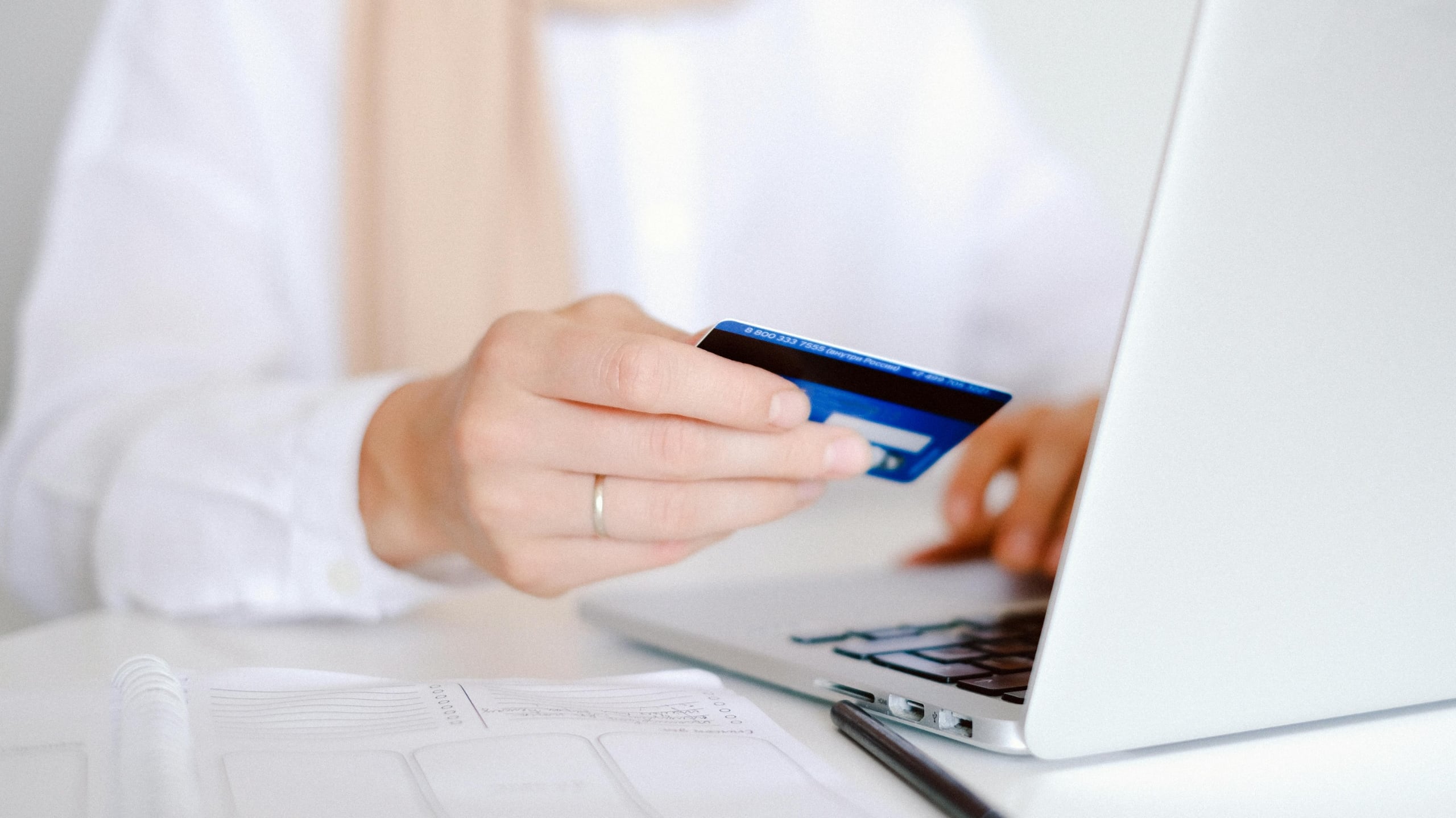 Black Season, compras en internet (Imagen referencial) | Cedida