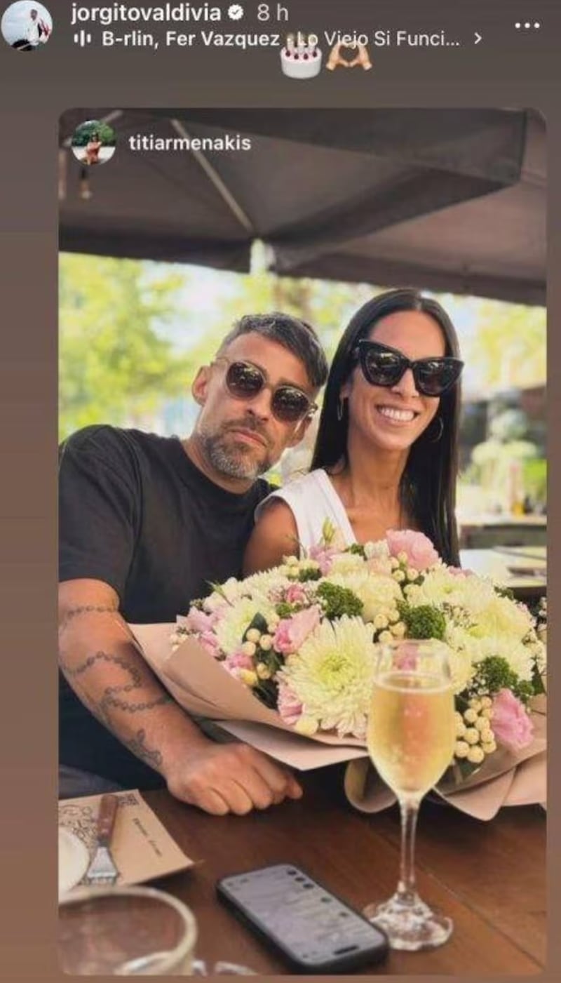 Jorge Valdivia publicó una imagen con su nueva pareja